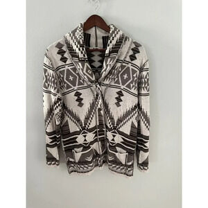 Love Stitch Aztec Print Cardigan